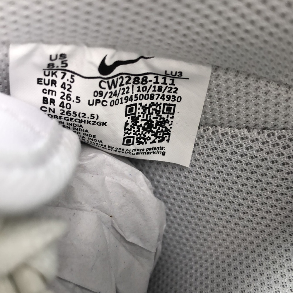 Nike Mens Air Force 1 07’ Low Triple White CW2288-111 Classic Sneakers -Size 8.5 - Picture 3 of 16